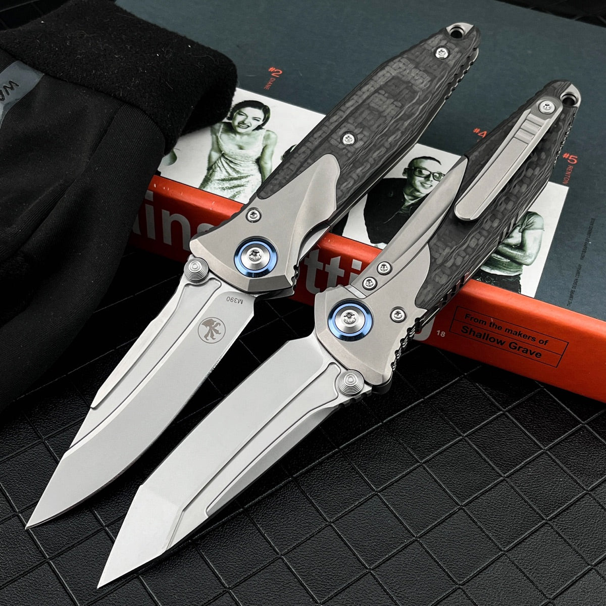 M390 Steel Folding Pocket Knife TC4 Titanium Carbon Fiber Handle Thumb Stud Sub-Frame Lock EDC Folder