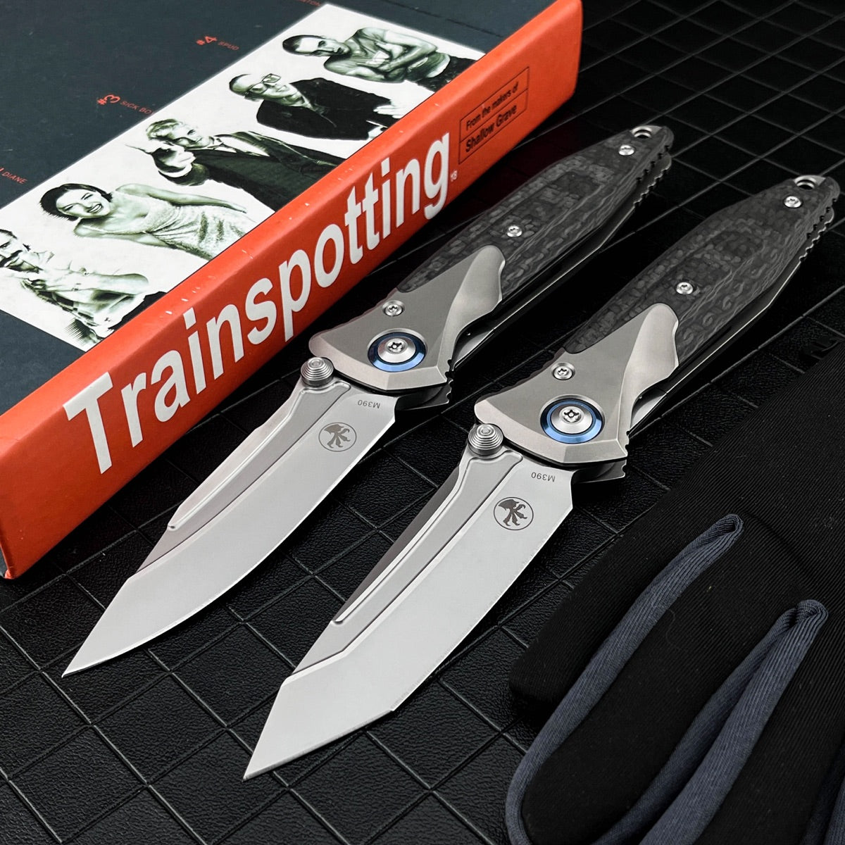 M390 Steel Folding Pocket Knife TC4 Titanium Carbon Fiber Handle Thumb Stud Sub-Frame Lock EDC Folder