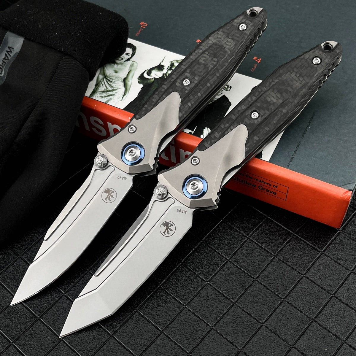 M390 Steel Folding Pocket Knife TC4 Titanium Carbon Fiber Handle Thumb Stud Sub-Frame Lock EDC Folder