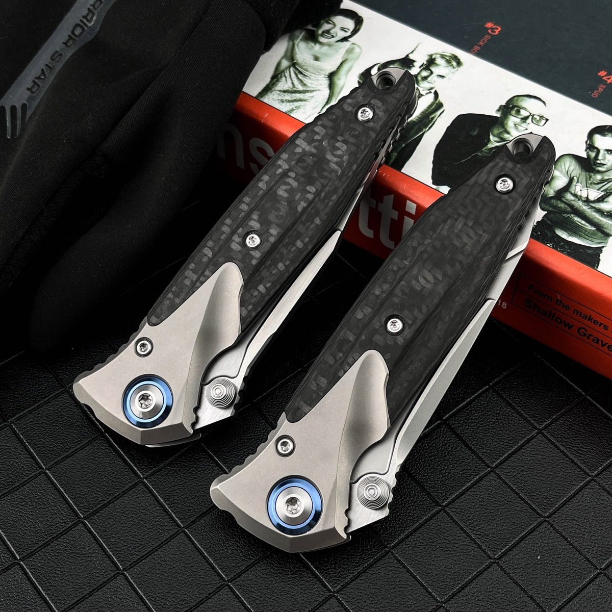 M390 Steel Folding Pocket Knife TC4 Titanium Carbon Fiber Handle Thumb Stud Sub-Frame Lock EDC Folder