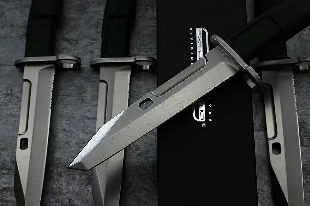 EXTREMA RATIO Fixed Blade Tactical Knife Outdoor Survival Hunting Camping Knives EDC Military Army Dagger KnifesIt can be equipped with M4/M16,handle material glass fiber